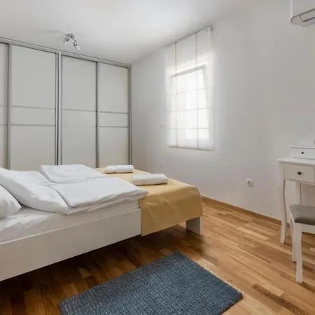 Apartament Ancora - Merope Sveti Jakov
